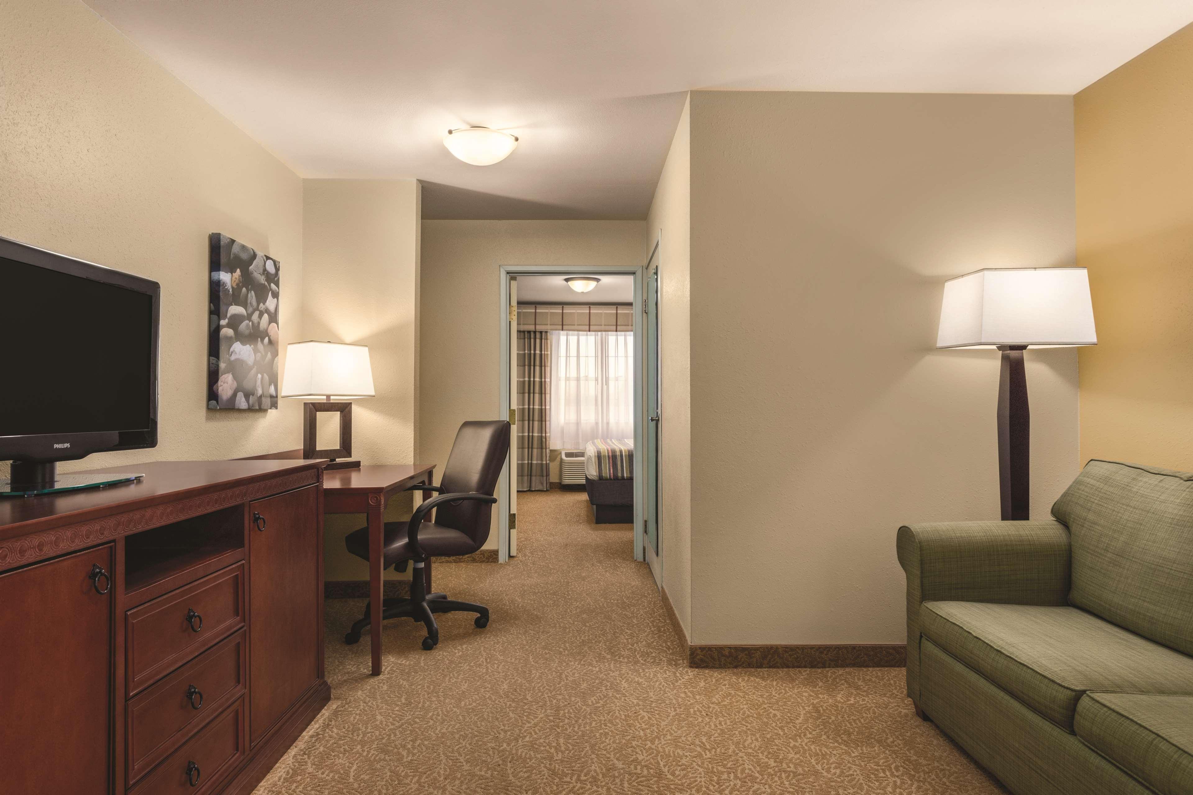 Country Inn & Suites By Radisson, Dakota Dunes, Sd Buitenkant foto