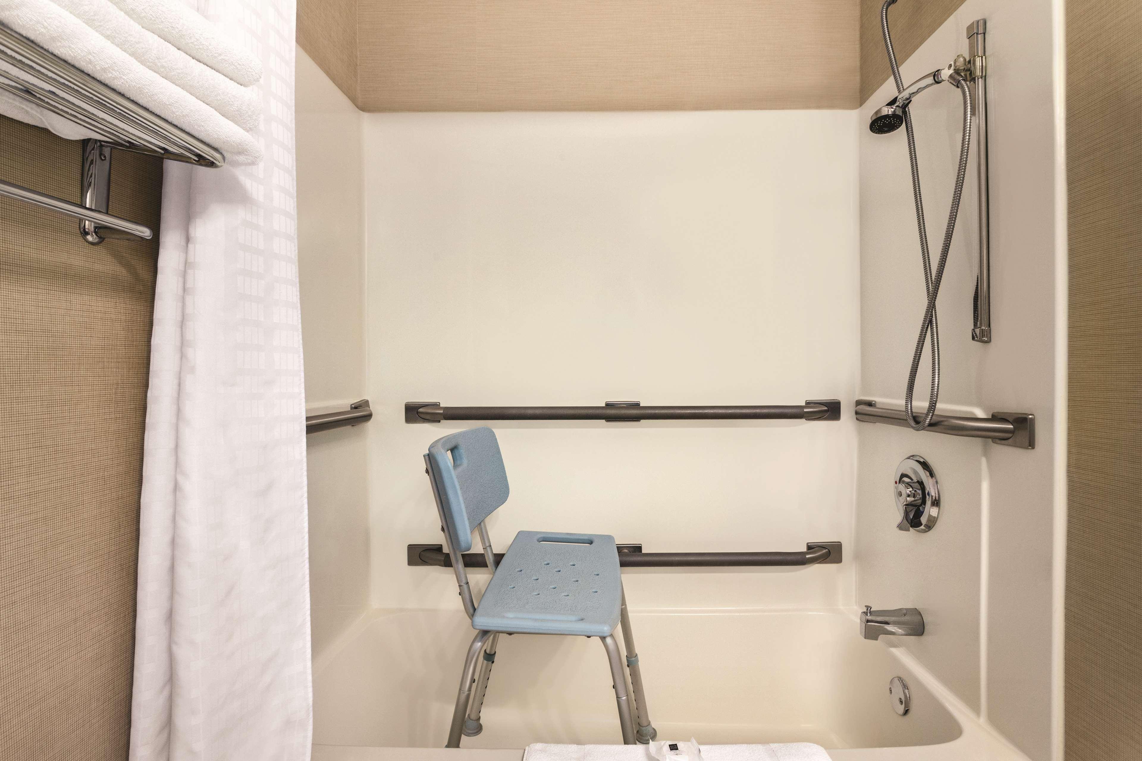 Country Inn & Suites By Radisson, Dakota Dunes, Sd Buitenkant foto