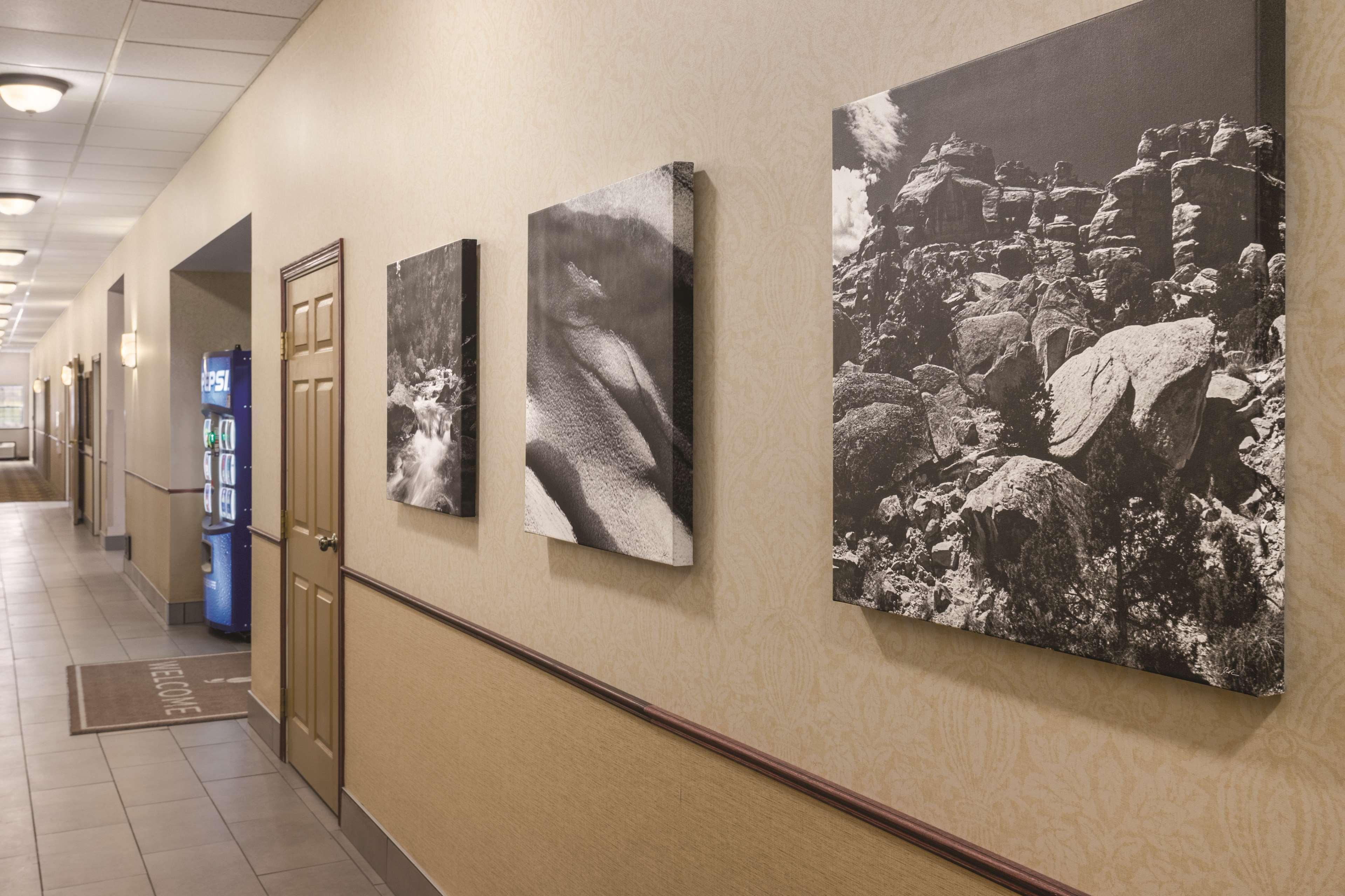 Country Inn & Suites By Radisson, Dakota Dunes, Sd Buitenkant foto