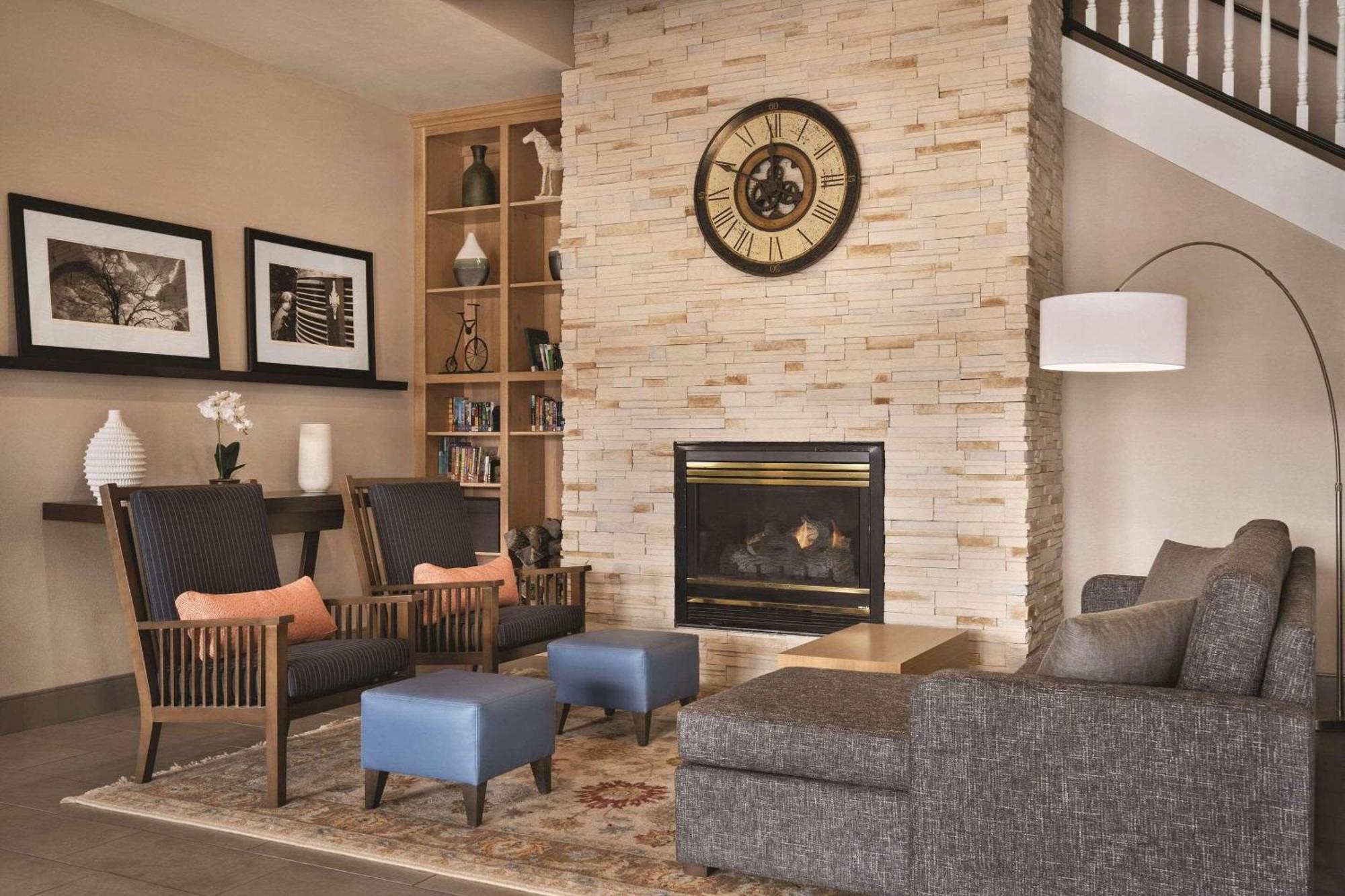 Country Inn & Suites By Radisson, Dakota Dunes, Sd Buitenkant foto
